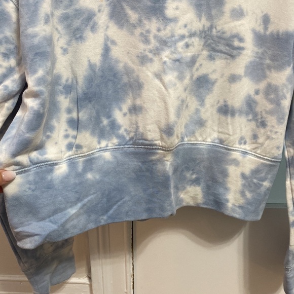 Aerie Light Blue and White Tie-Dye Hoodie - Picture 3 of 9